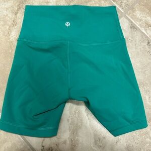Lululemon 6inch bike shorts